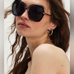 Polly Oversized Square Sunglasses
